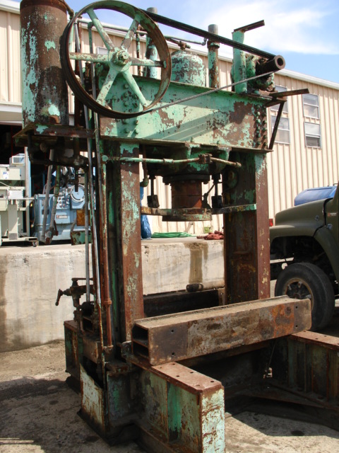 150 Ton Press Hydraulic Straightening Press Old style open hyd pump & motor ASIS