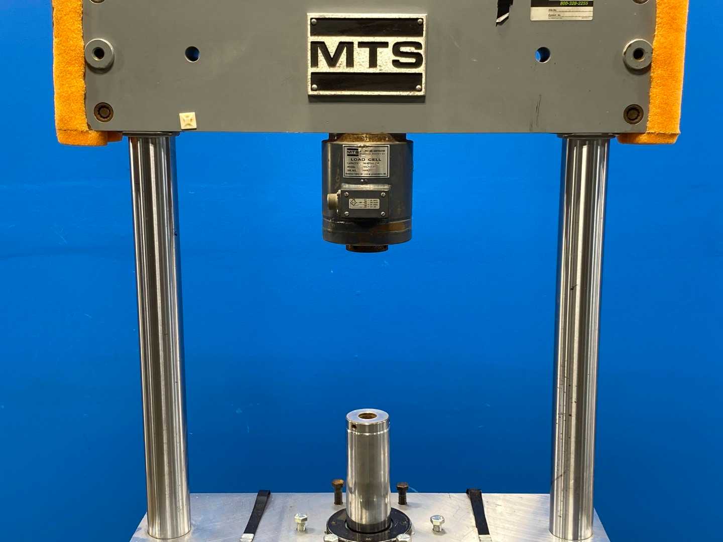 MTS 312.21 10 Metric ton hydraulic pressure tester