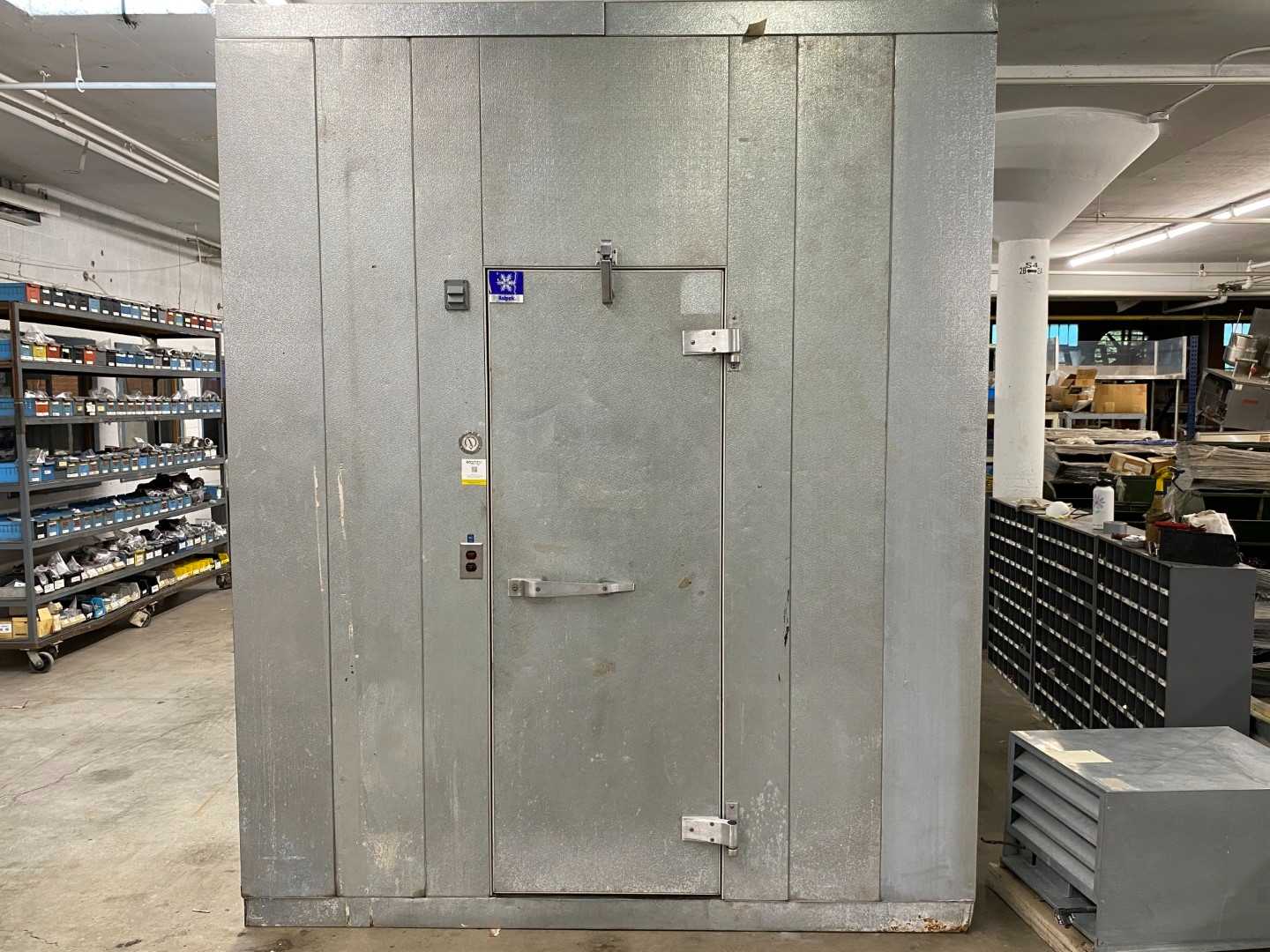 2005 Kolpak P7-0808-FT Walk-In Freezer - 7'9" x 7'9" x 9'6" - Commercial Refrigeration Unit