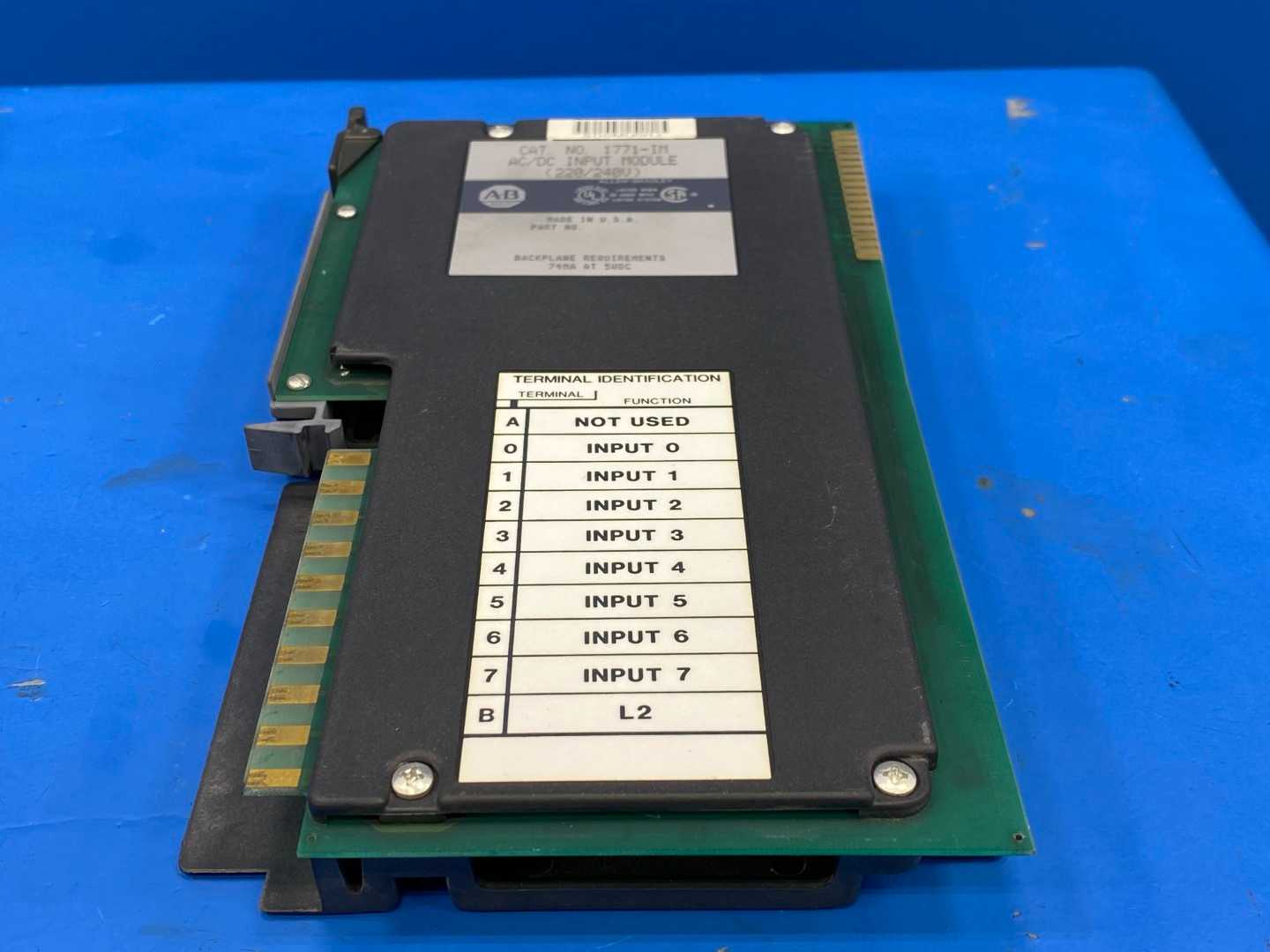 Allen-Bradley 1771-IM AC/DC Input Module (220/240V) 