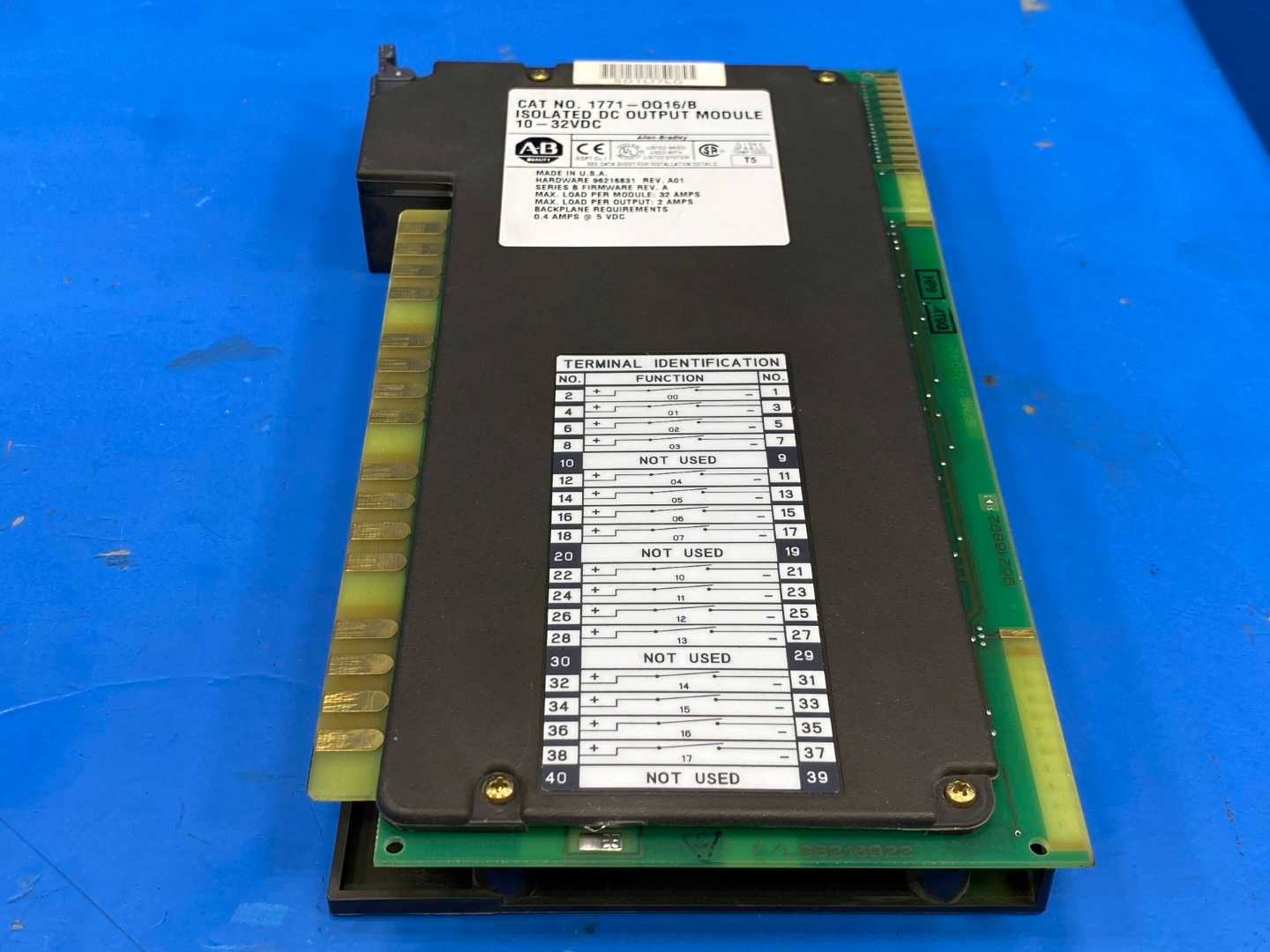 Allen-Bradley 1771-0Q16/B Isolated DC Output Module 10-32VDC