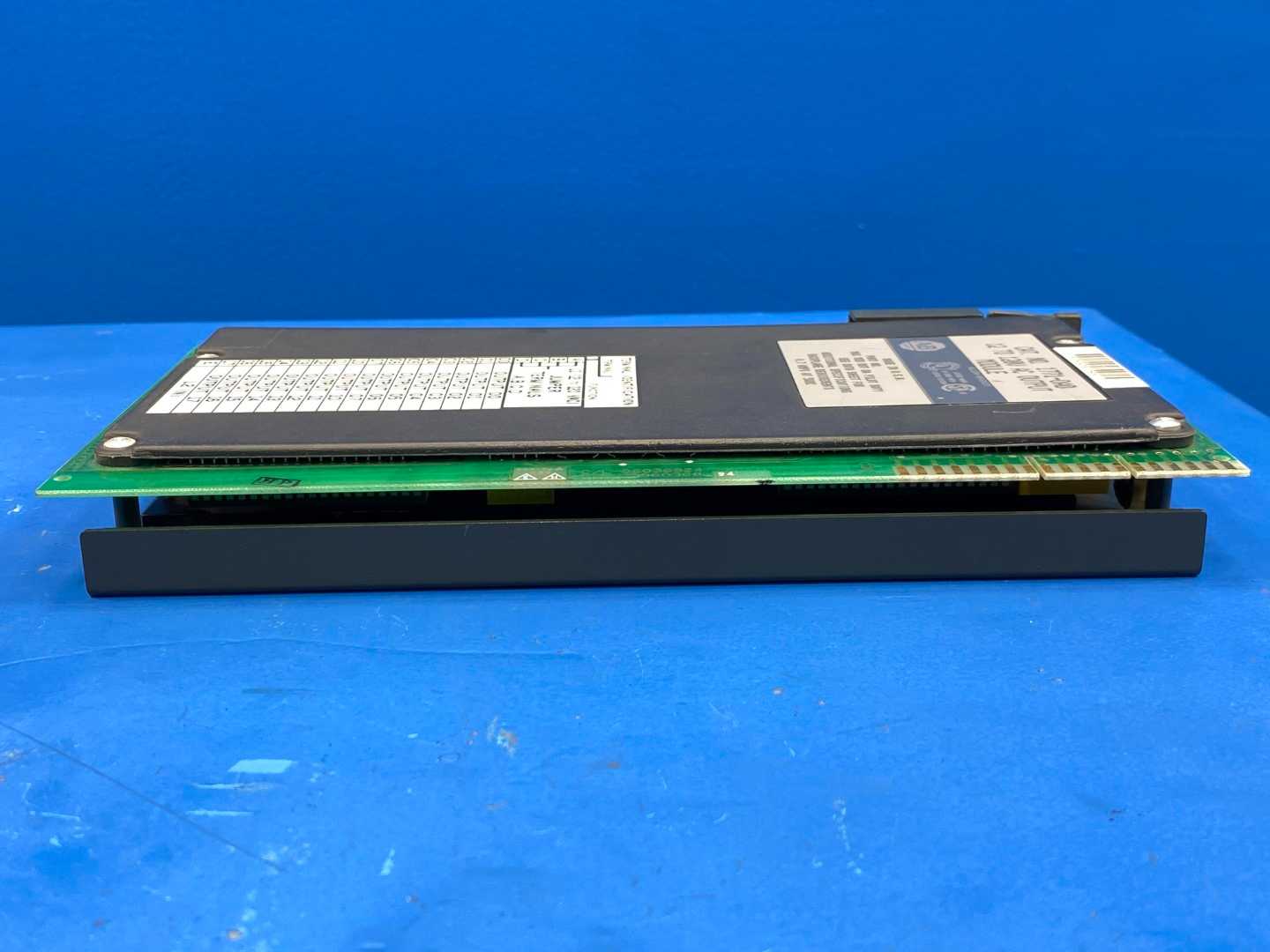 Allen-Bradley 1771-0AD 12 to 120V AC Output Module