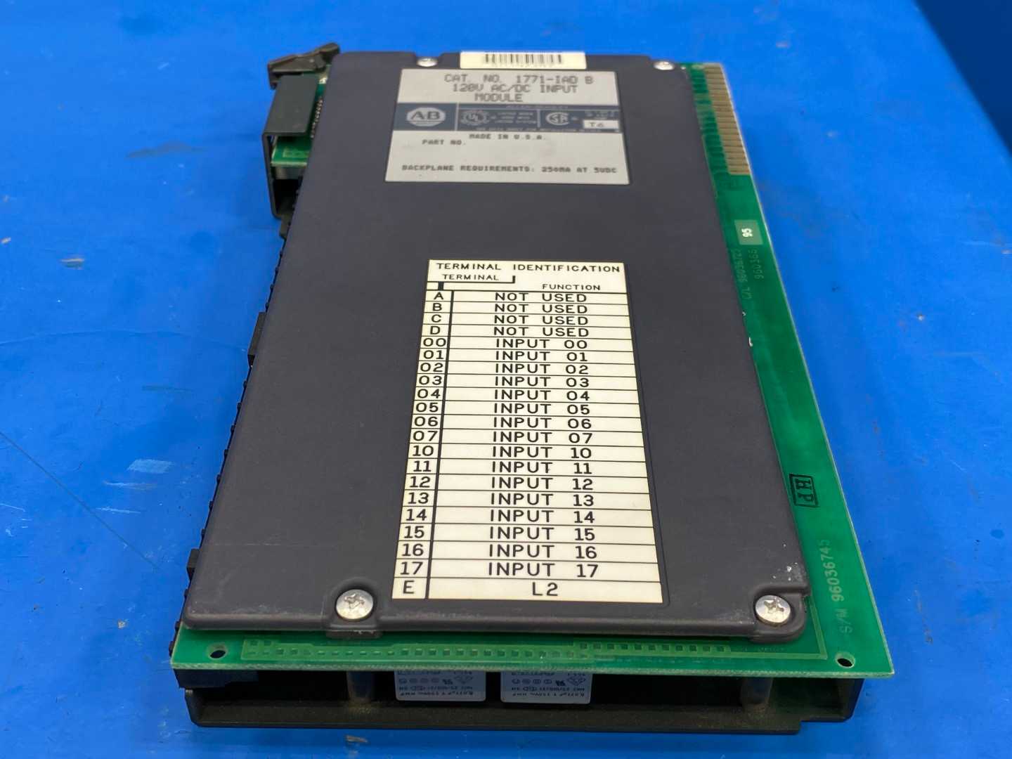 Allen-Bradley 1771-IAD B 120V AC/DC Input Module T6