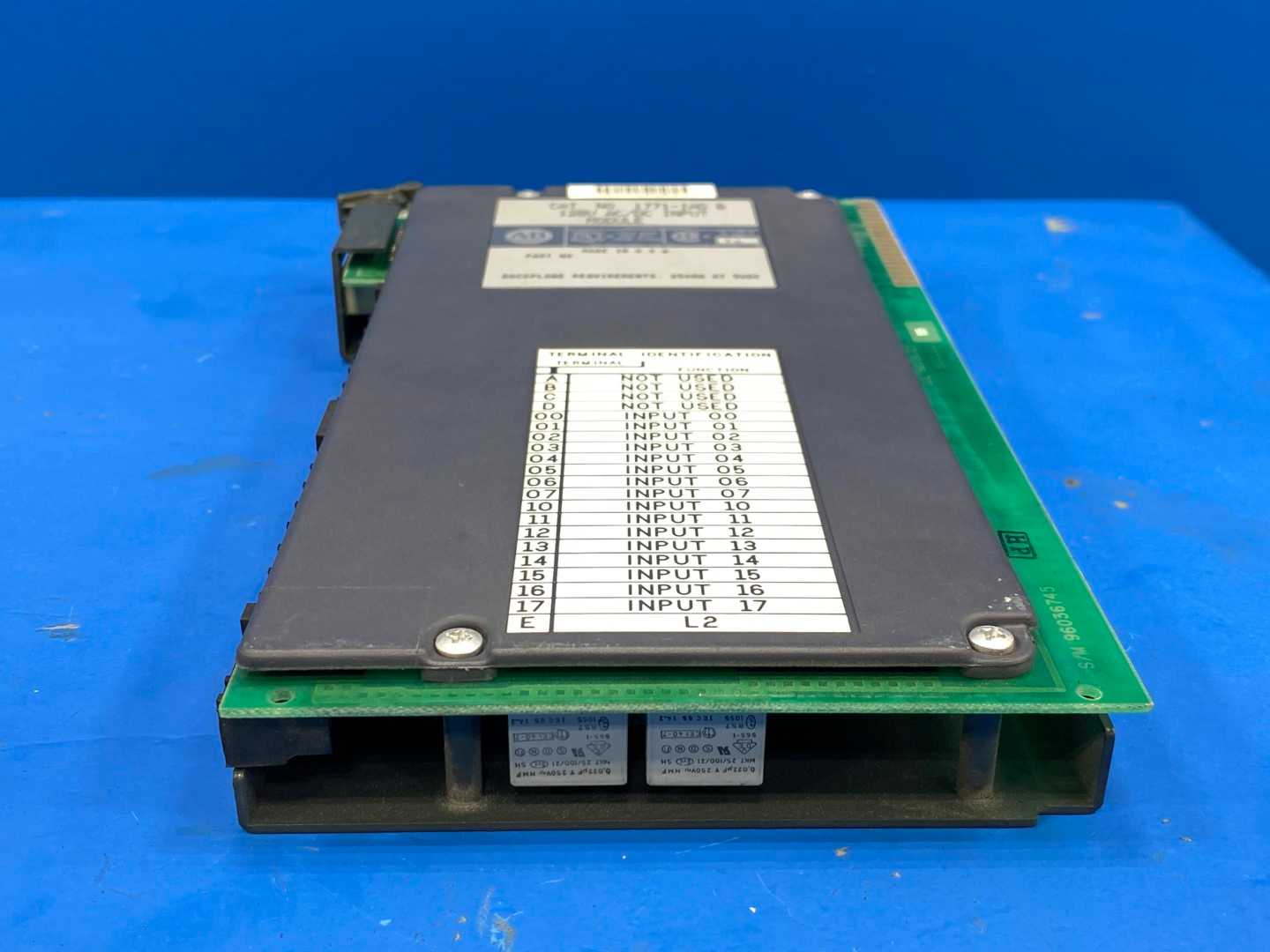 Allen-Bradley 1771-IAD B 120V AC/DC Input Module T6