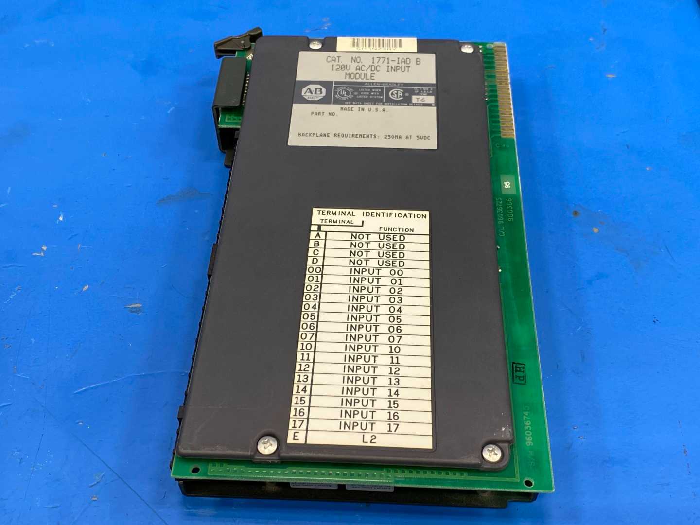 Allen-Bradley 1771-IAD B 120V AC/DC Input Module T6