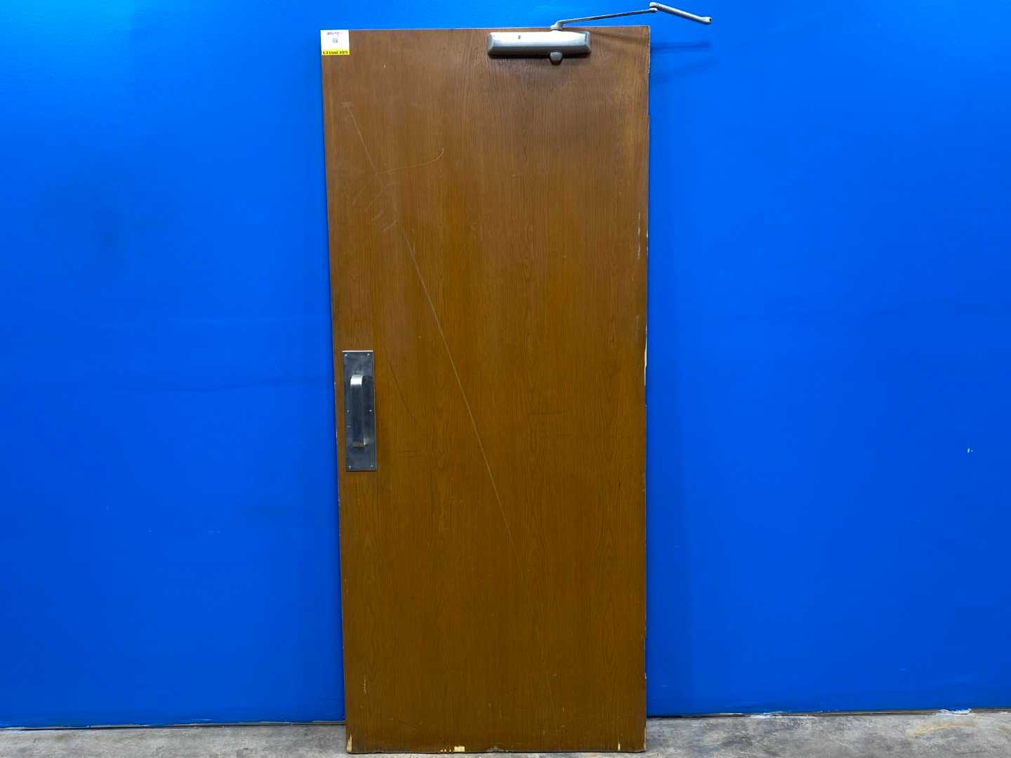 3.0X7.0 SOLID CORE DOOR with hardware and auto close