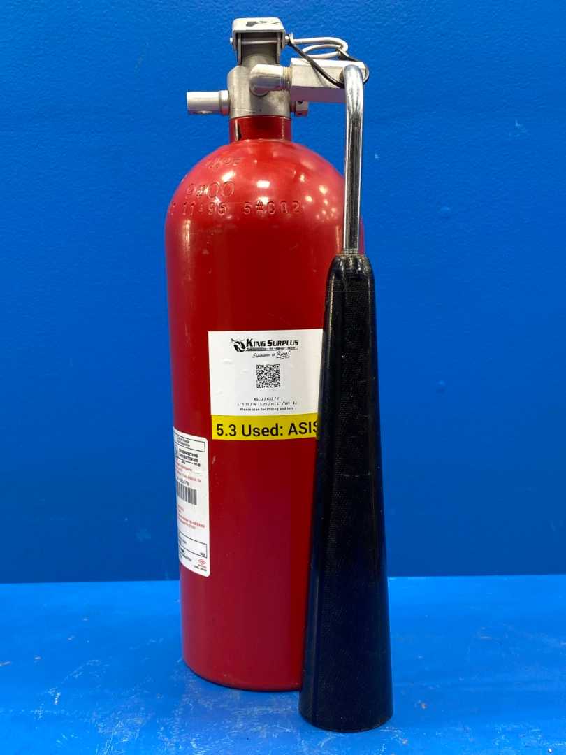 WALTER KIDDE Model Pro 5 BC 5 LB Fire Extinguisher