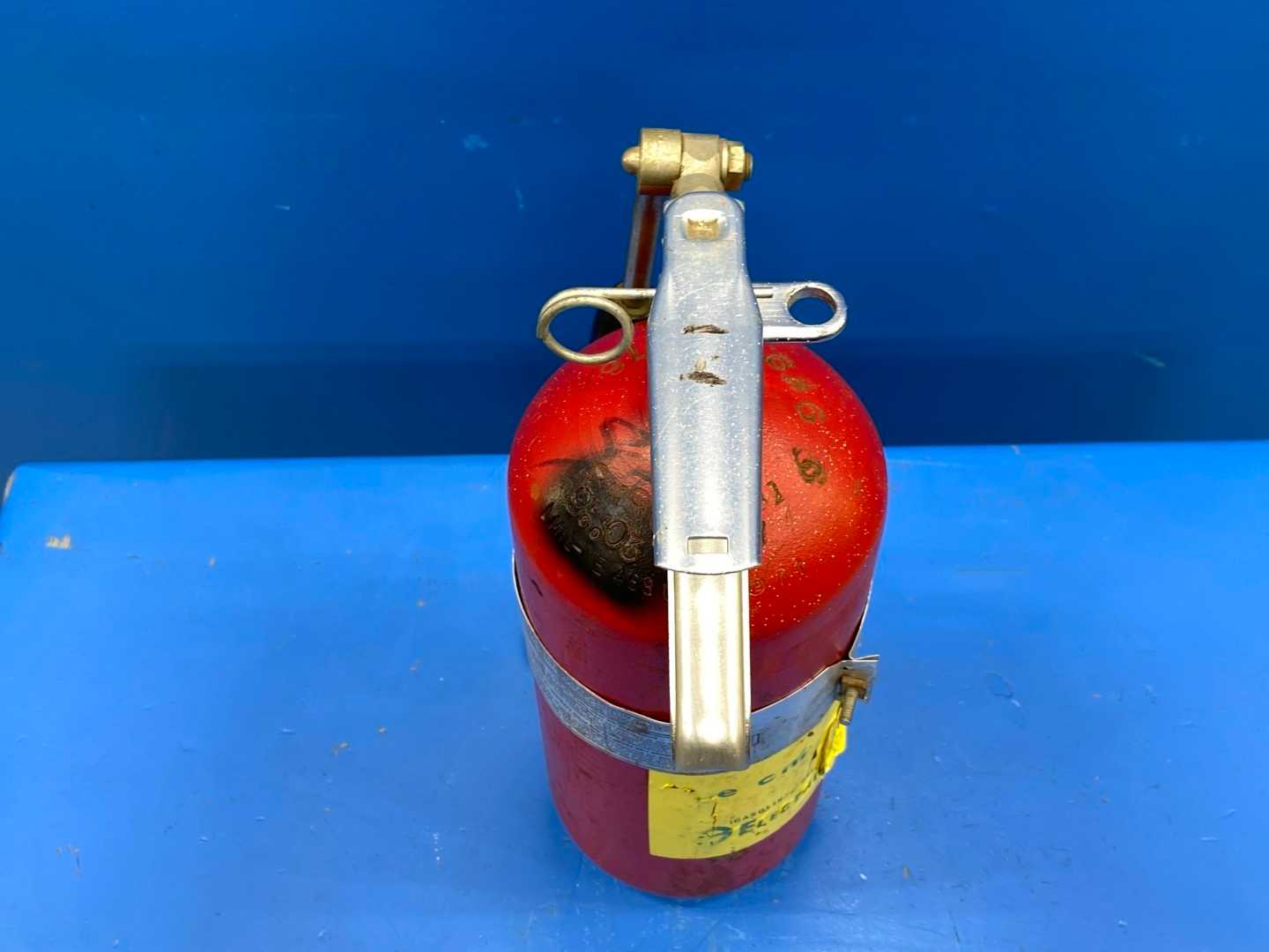 General 5R C 5LB Fire Extinguisher