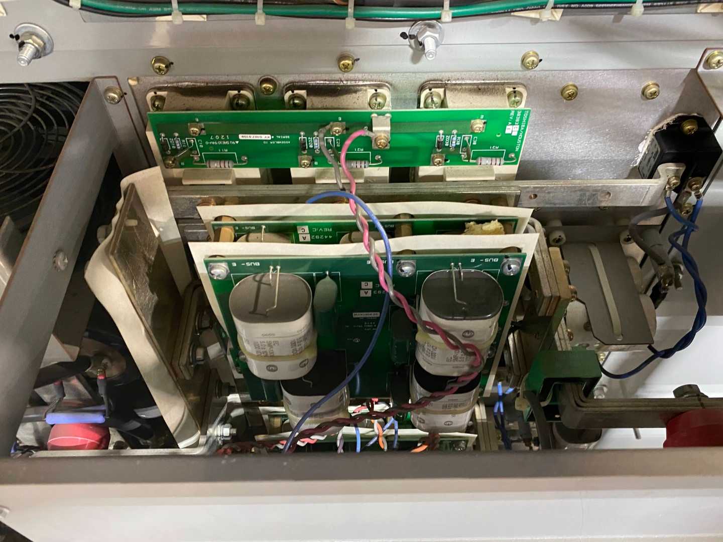 Toshiba G3 B451K40CCI Transistor Inverter - VTI30S3-451KP12 ASD/VFD - High-Efficiency Power Control