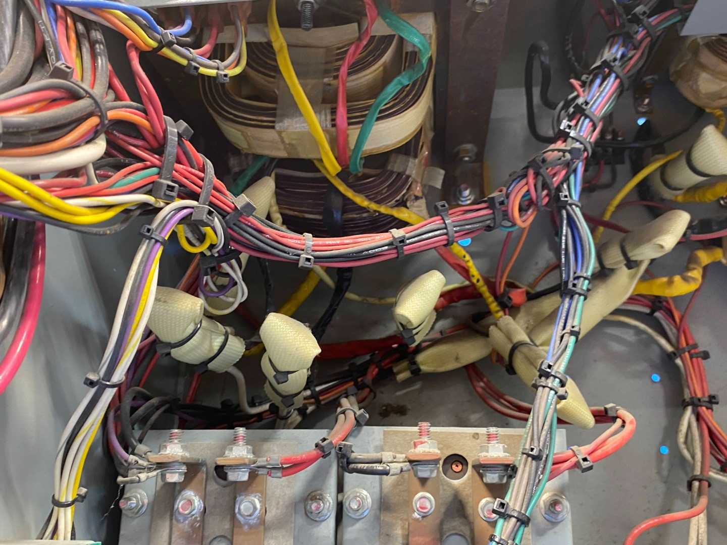 C&D Technologies ARE130AC25F Battery Station - DC132V, 60 Cell, Single Phase
