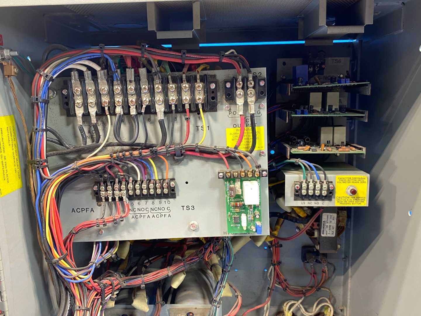 C&D Technologies ARE130AC25F Battery Station - DC132V, 60 Cell, Single Phase