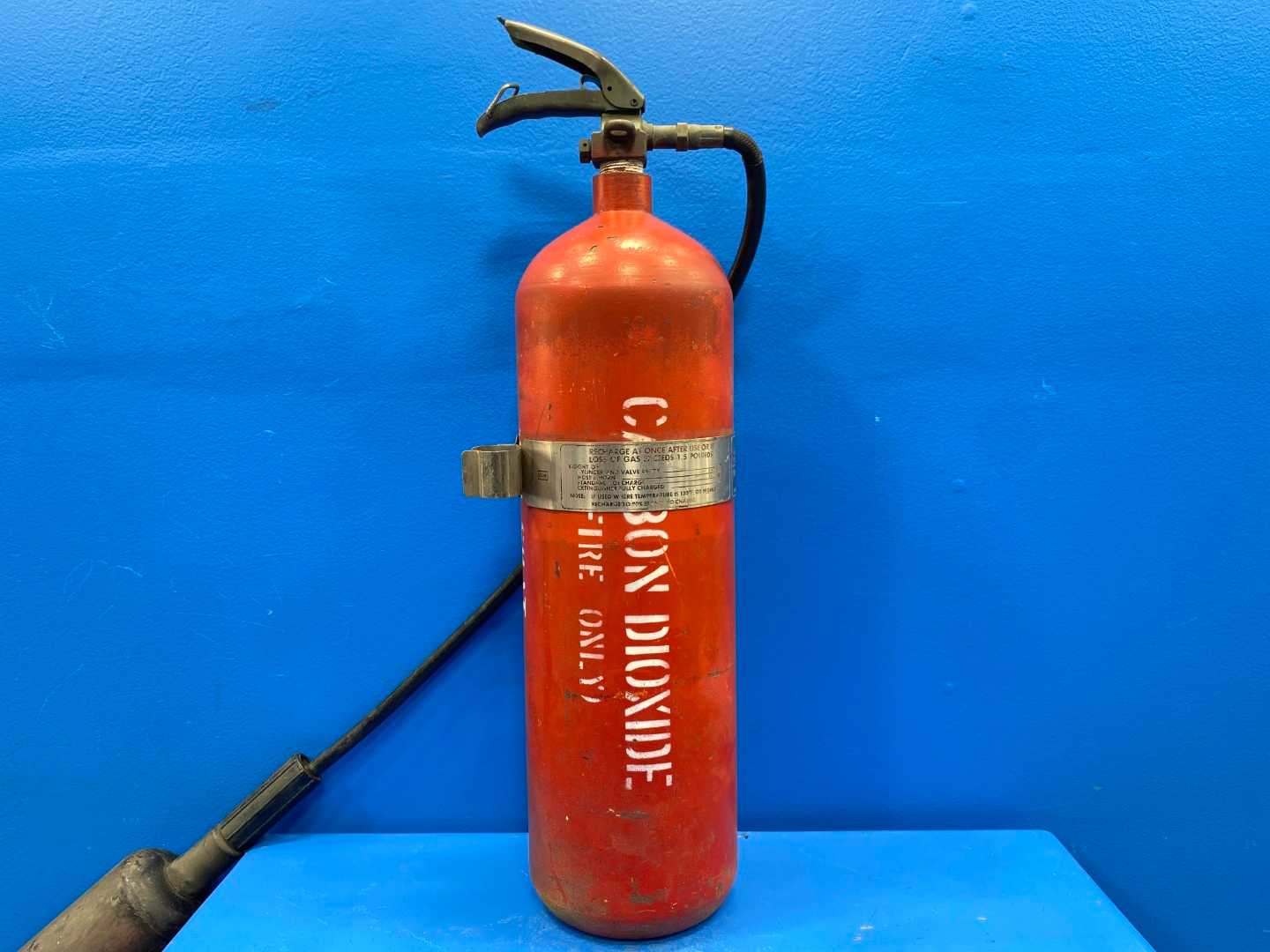 General 15R C02 15LB Fire Extinguisher