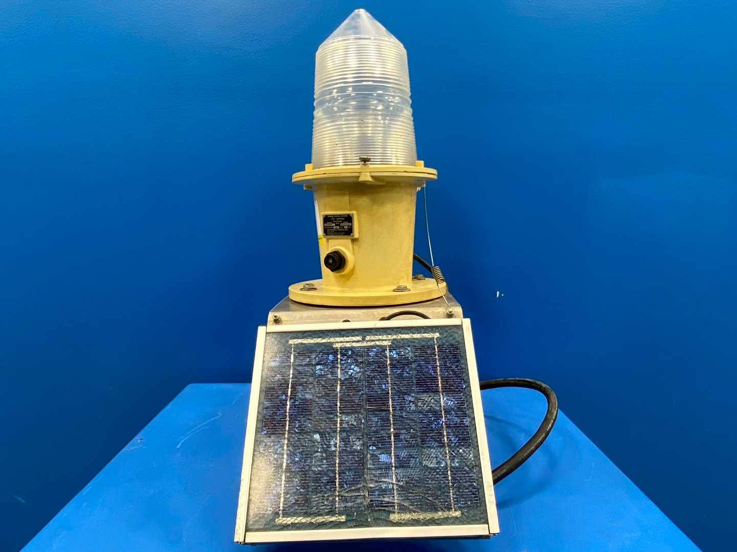 Solar-Cell Marine Signal Lantern FA-249 FA-229 W/ APCL 5 FLASHCHANGER