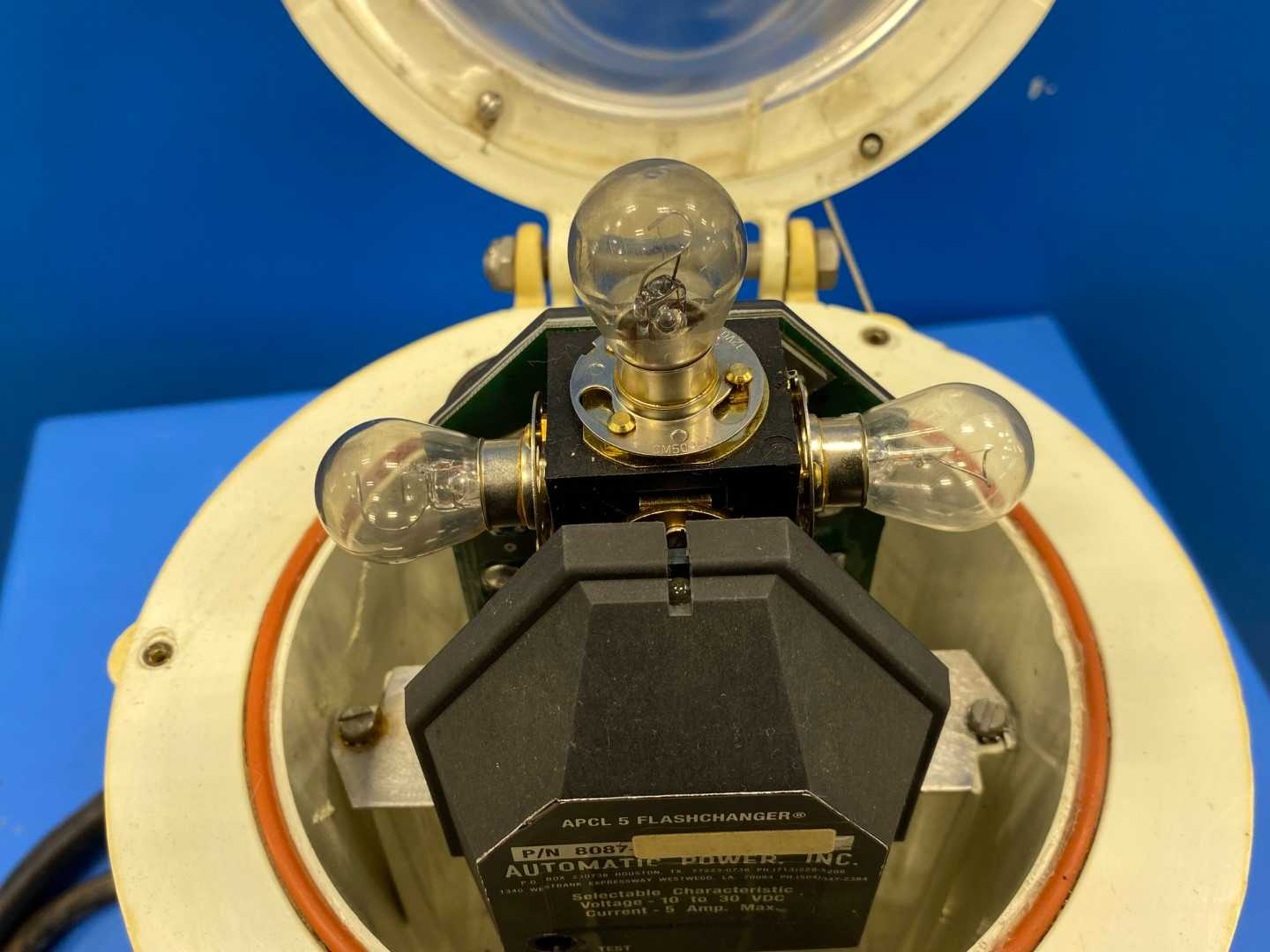 Solar-Cell Marine Signal Lantern FA-249 FA-229 W/ APCL 5 FLASHCHANGER