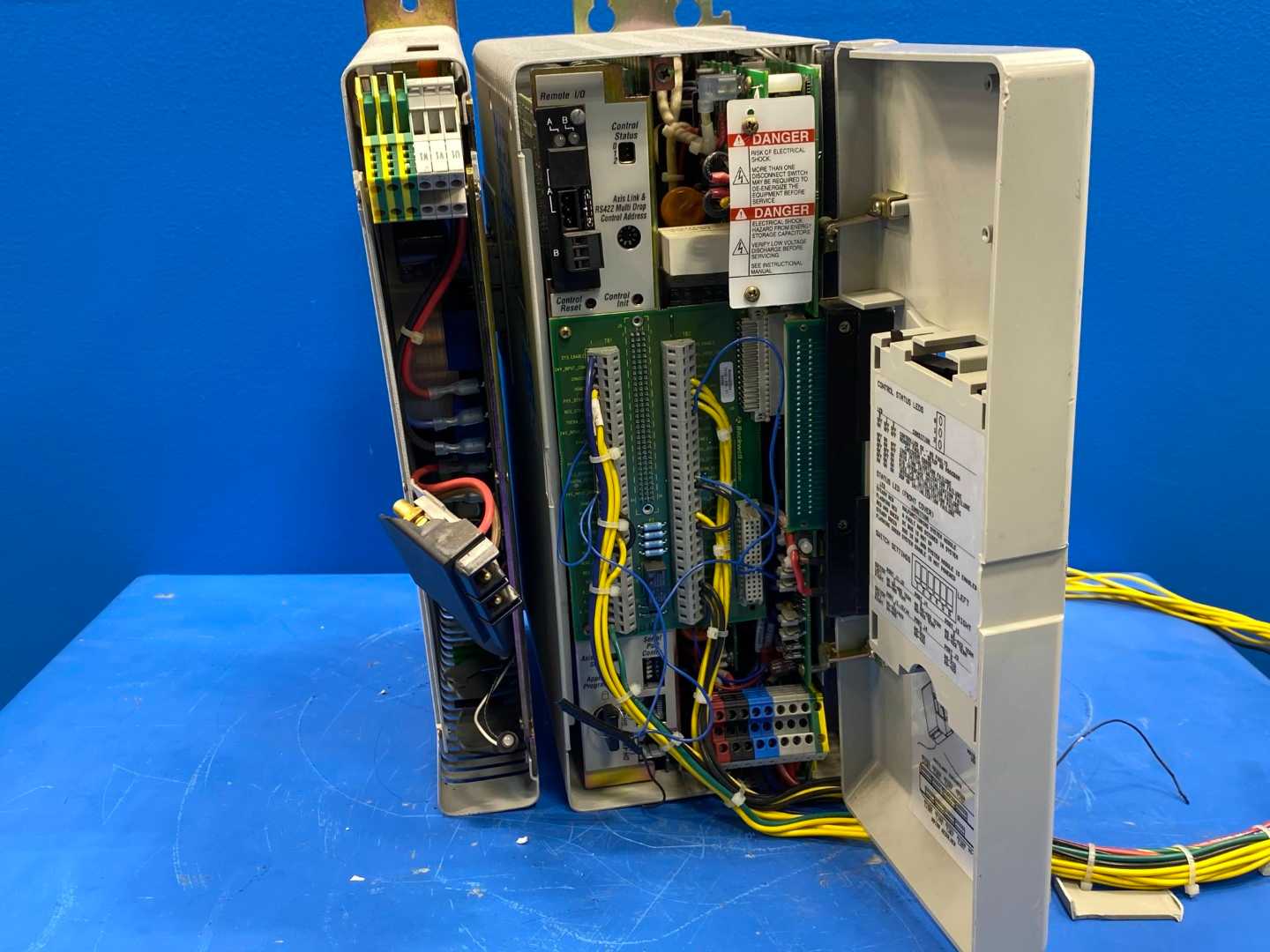 Allen Bradley 1394 Digital Servo Controller 1394-SJT05-T-RL Parts AS-IS