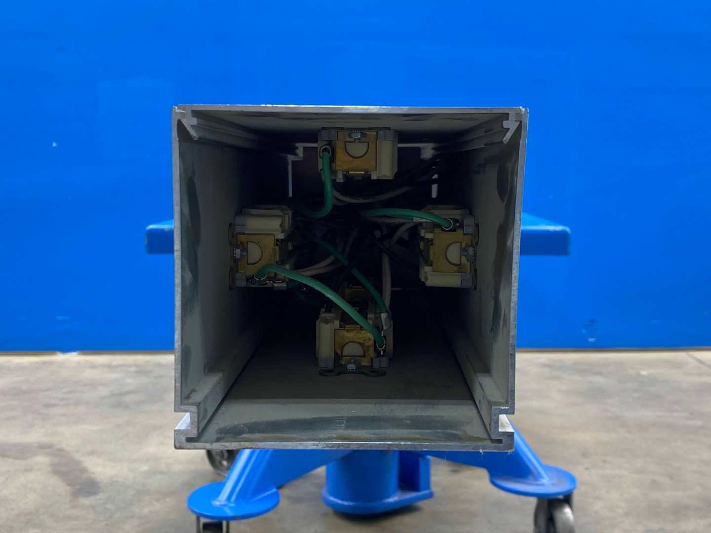 10.5' ALUMINUM Power & Data Distribution Pole Drop Down Cable Race 