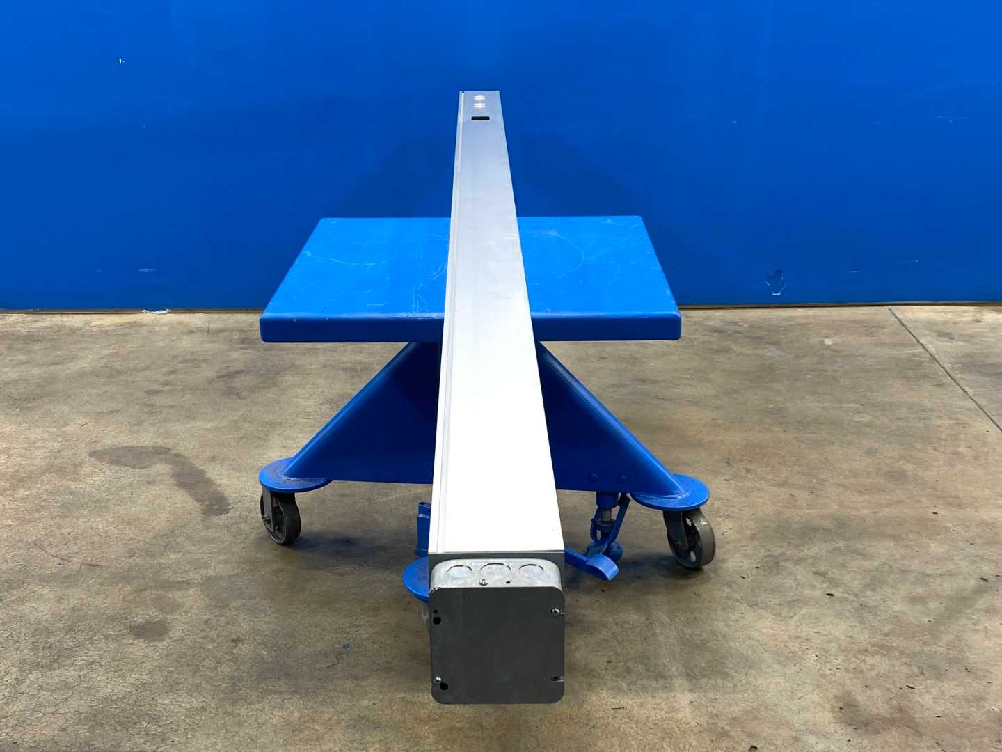 10.5' ALUMINUM Power & Data Distribution Pole Drop Down Cable Race 