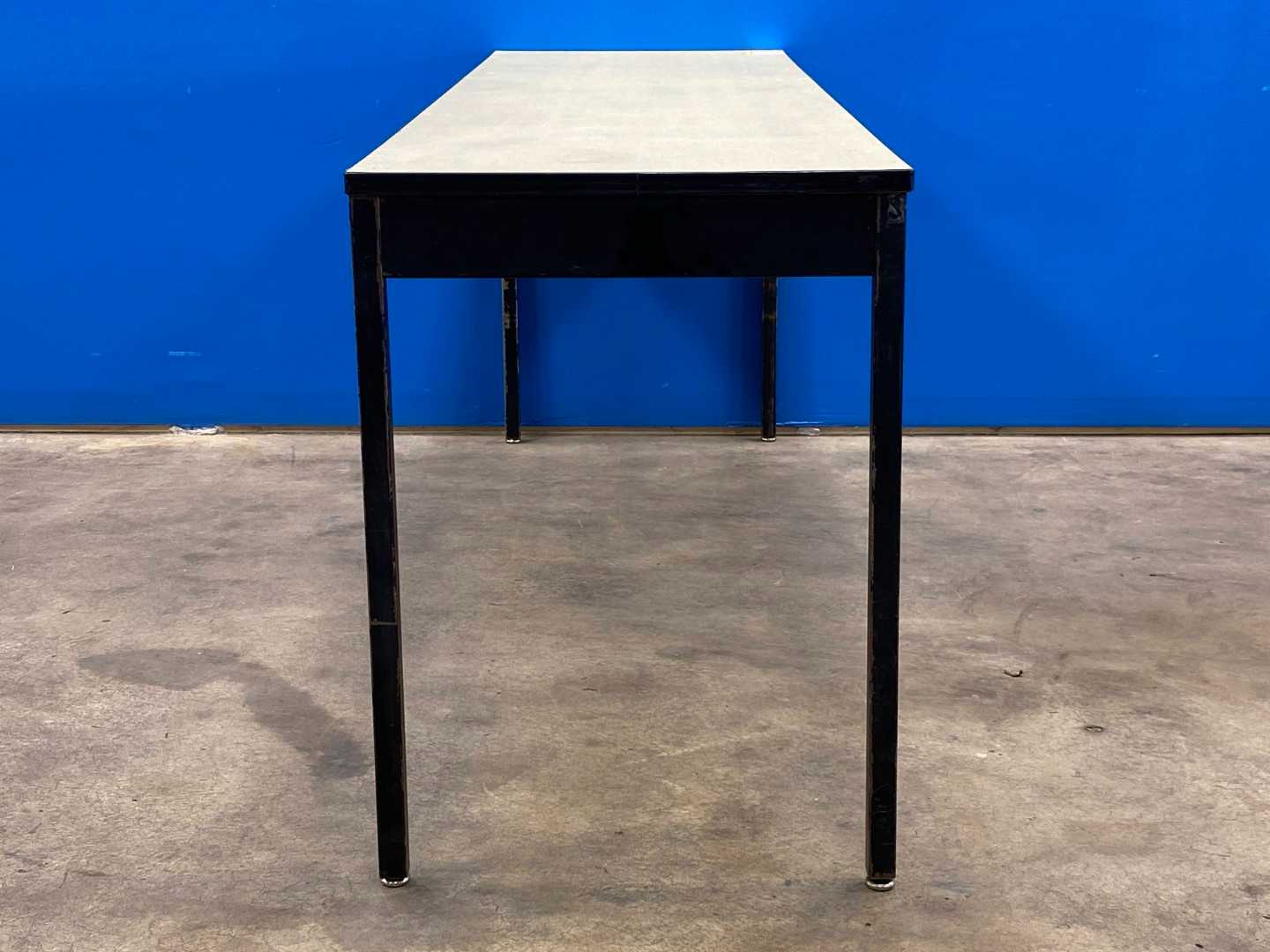 6X2' Metal Folding Table 