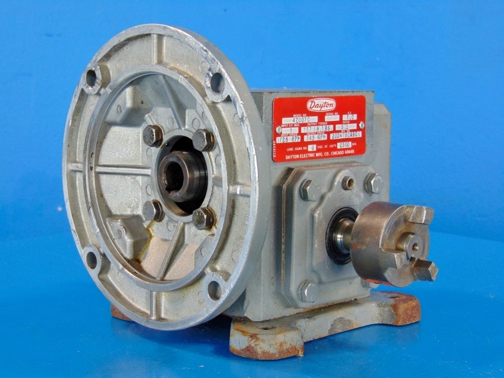 DAYTON 4Z007C 1725rpm 1HP 5:1 Gear Reducer