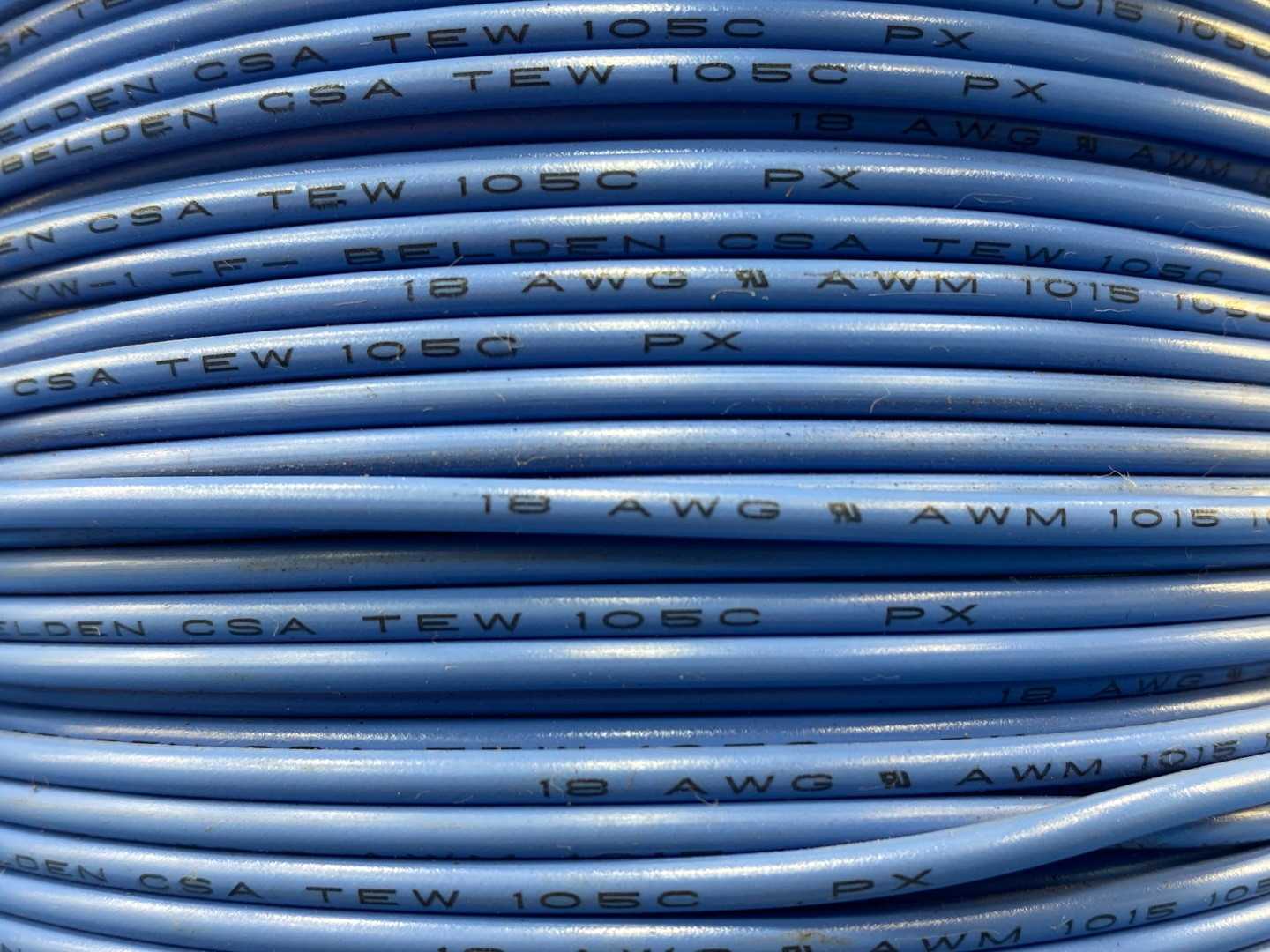 BELDEN 18 Awg Blue PVC Lead Wire AWM 600FT