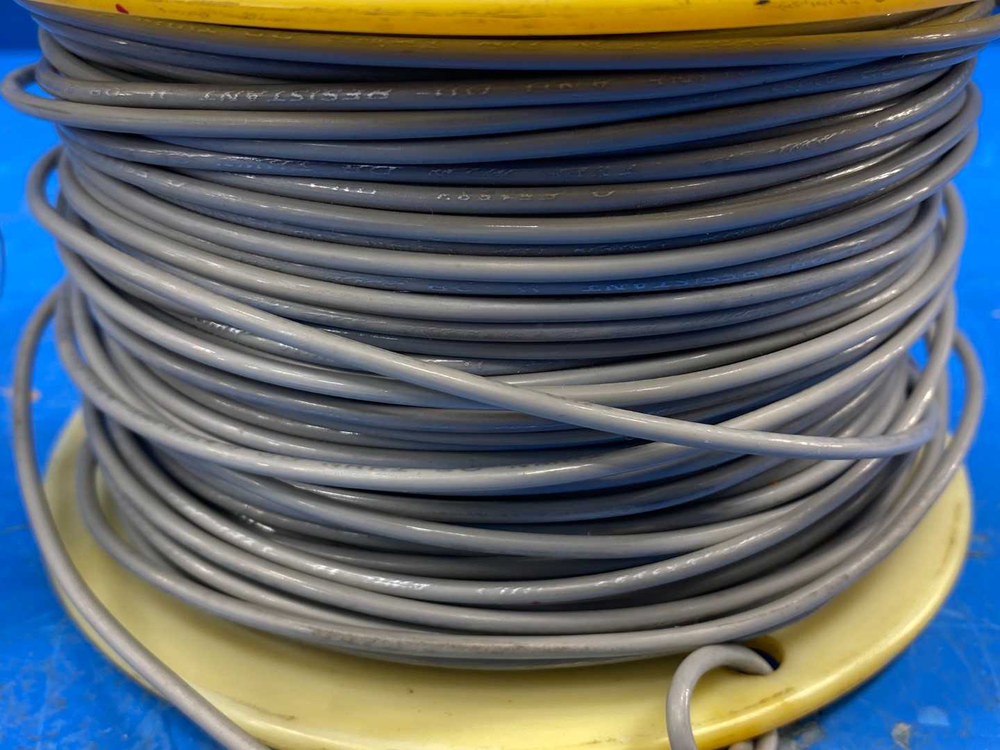 14 Awg Grey Copper Wire Type THHN 320FT