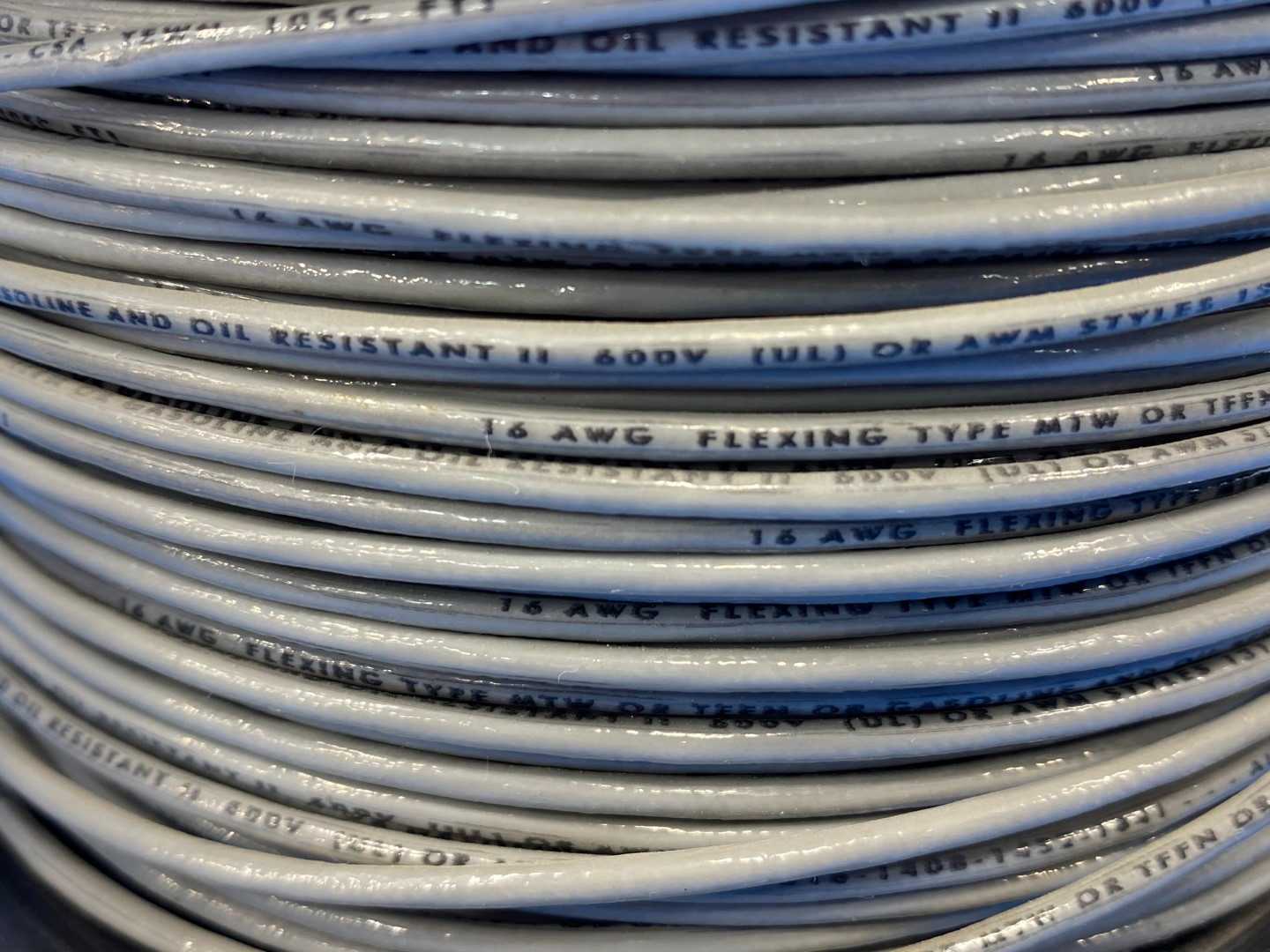 16 Awg Grey Copper Wire Type MTW or TFFN 440ft