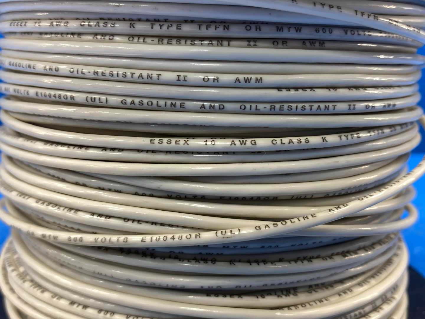 16 Awg White Copper Wire Type TFFN or MTW 410FT