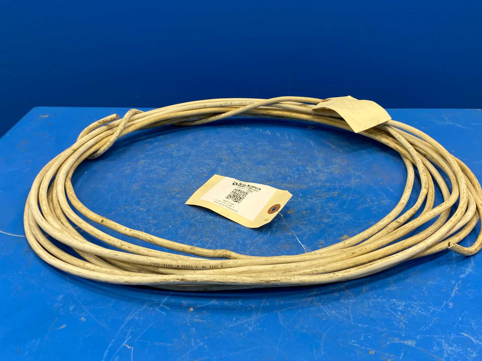 White Copper Wire E-14656 600 Volts  (UL)  50FT