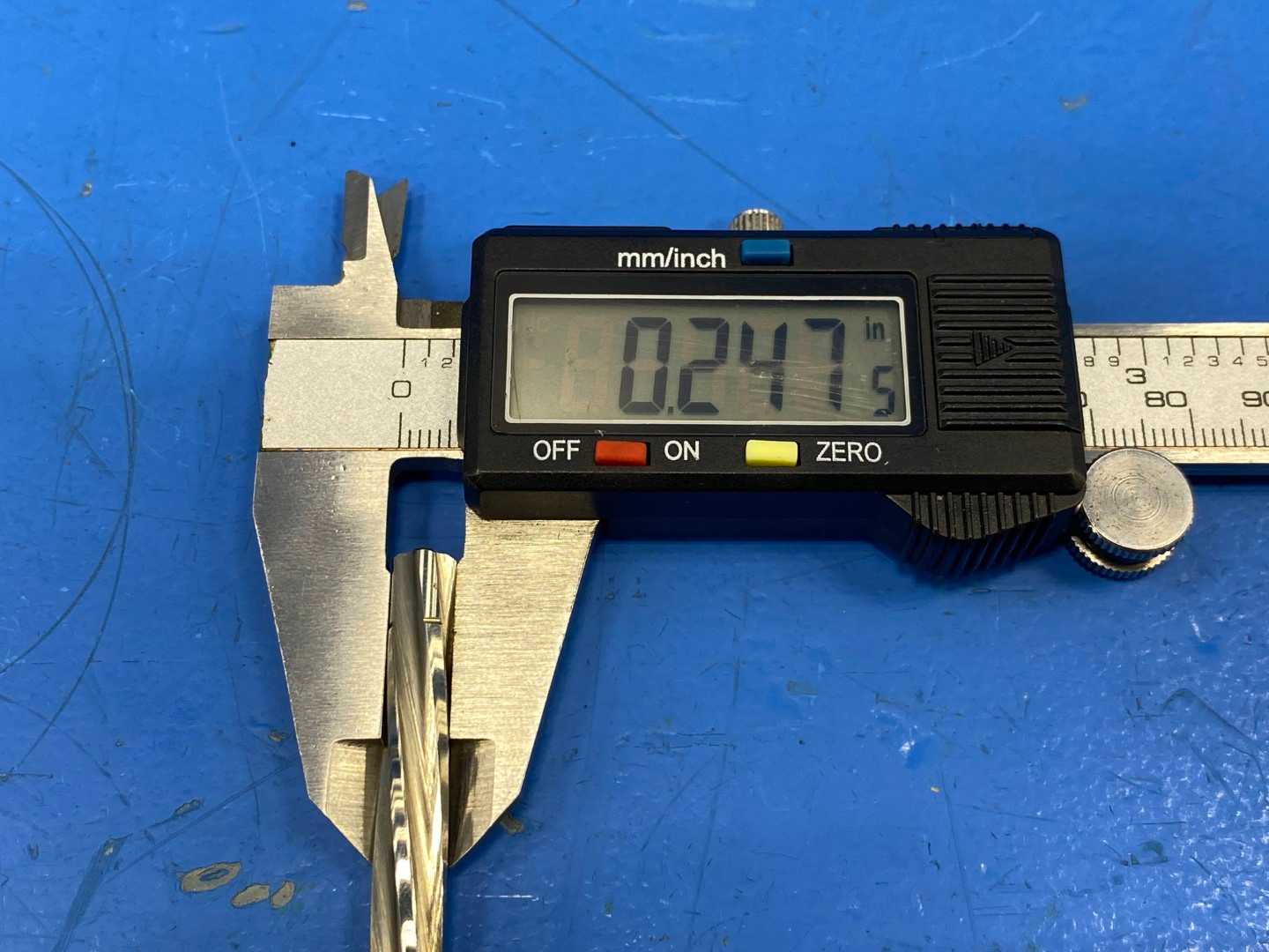 (F)  0.2658" x 0.2475" Chucking Reamers 