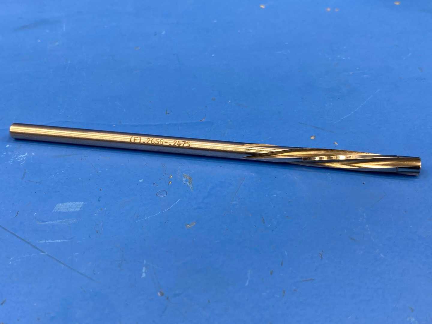 (F)  0.2658" x 0.2475" Chucking Reamers 