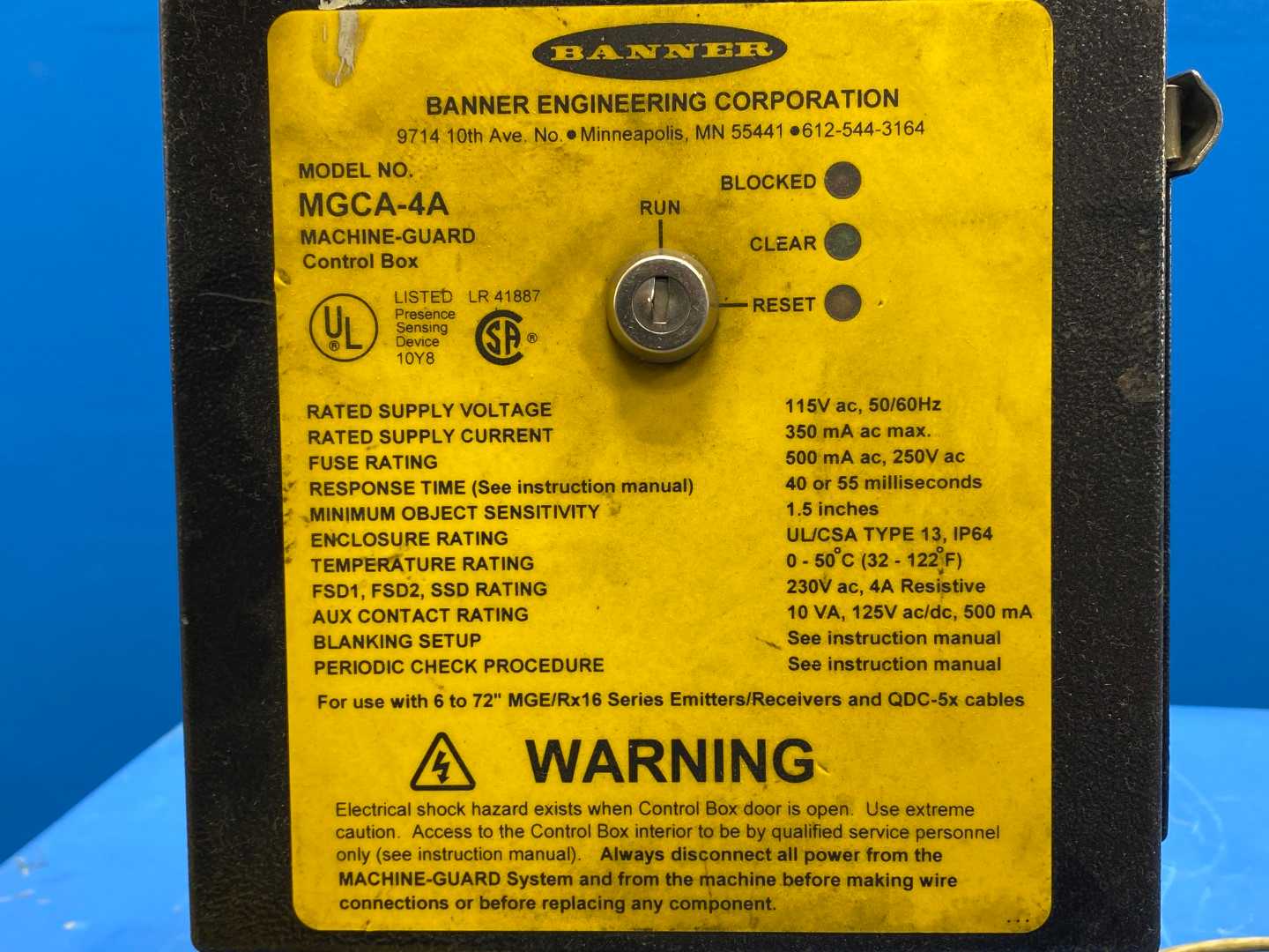 BANNER MGCA-4A machine-guard control box 115 V