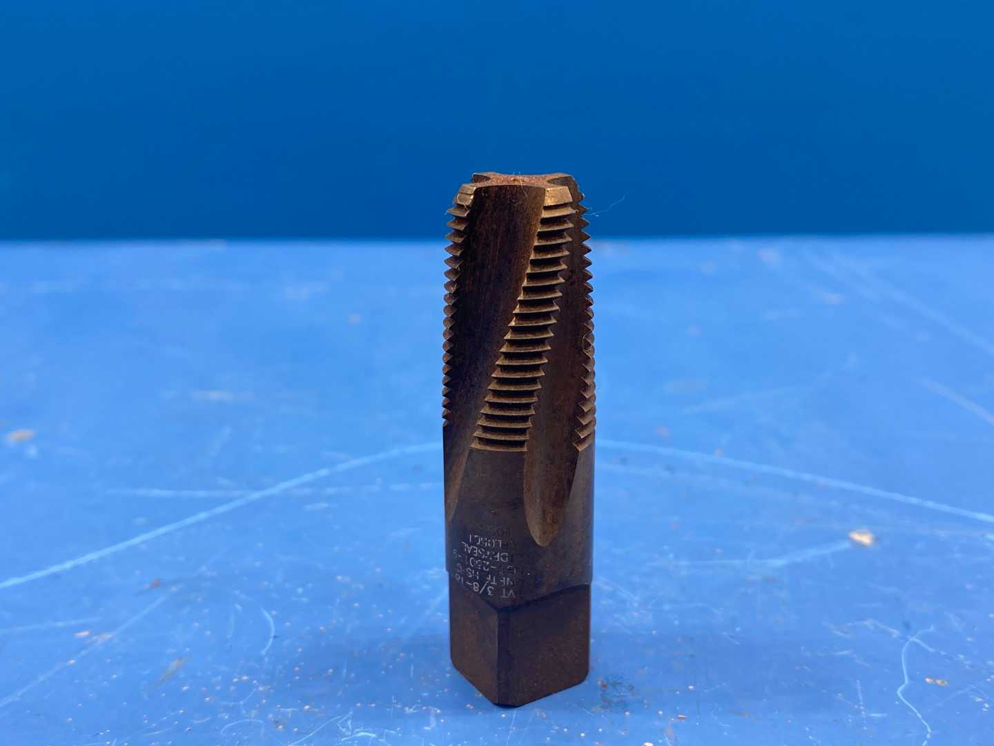 2-1/2"x5/8" Spiral Taper Tap VT 3/8-18 HS8G