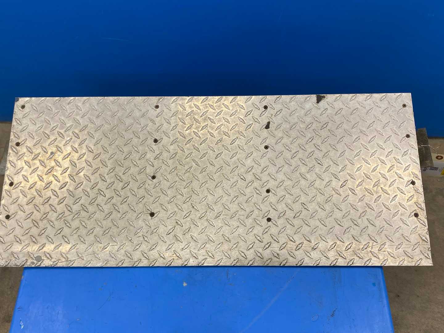 Diamond Plate Metal Threshold Ramp