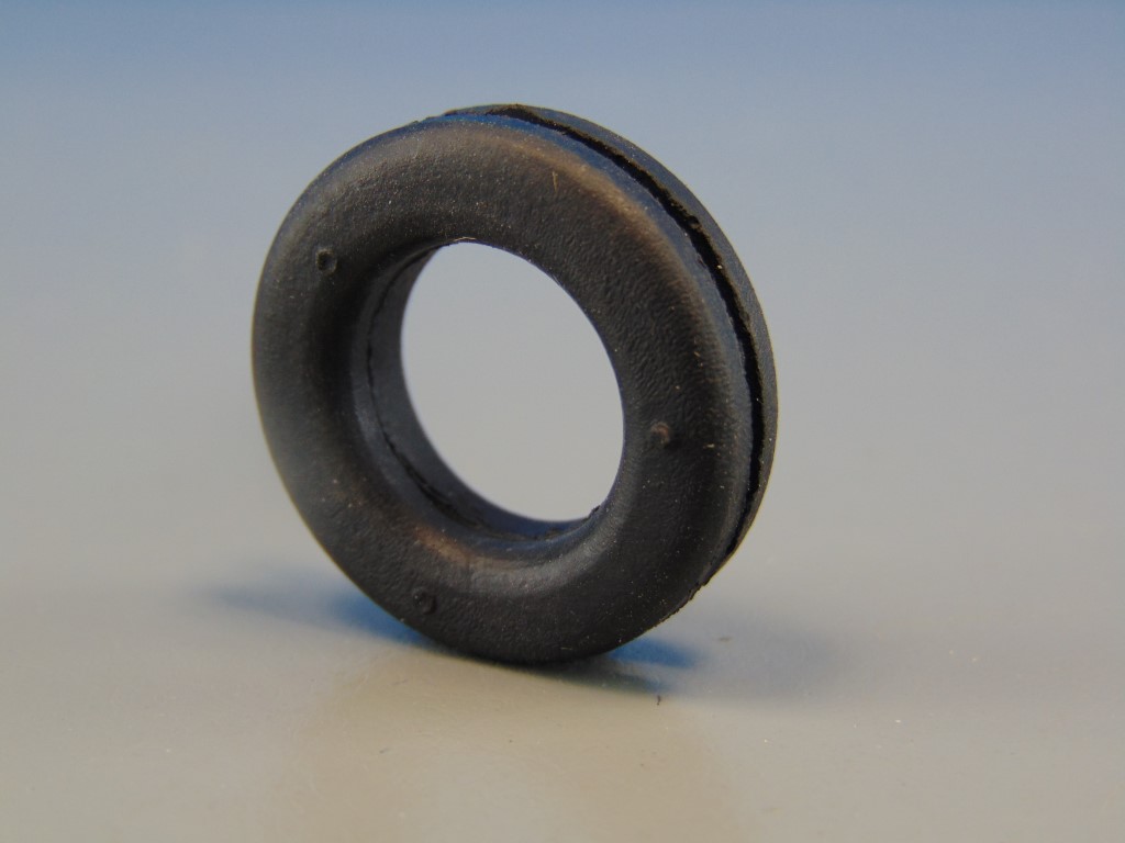 1" x  5/8" x 1/4" Rubber Grommet non-metallic 1/2" Hole  