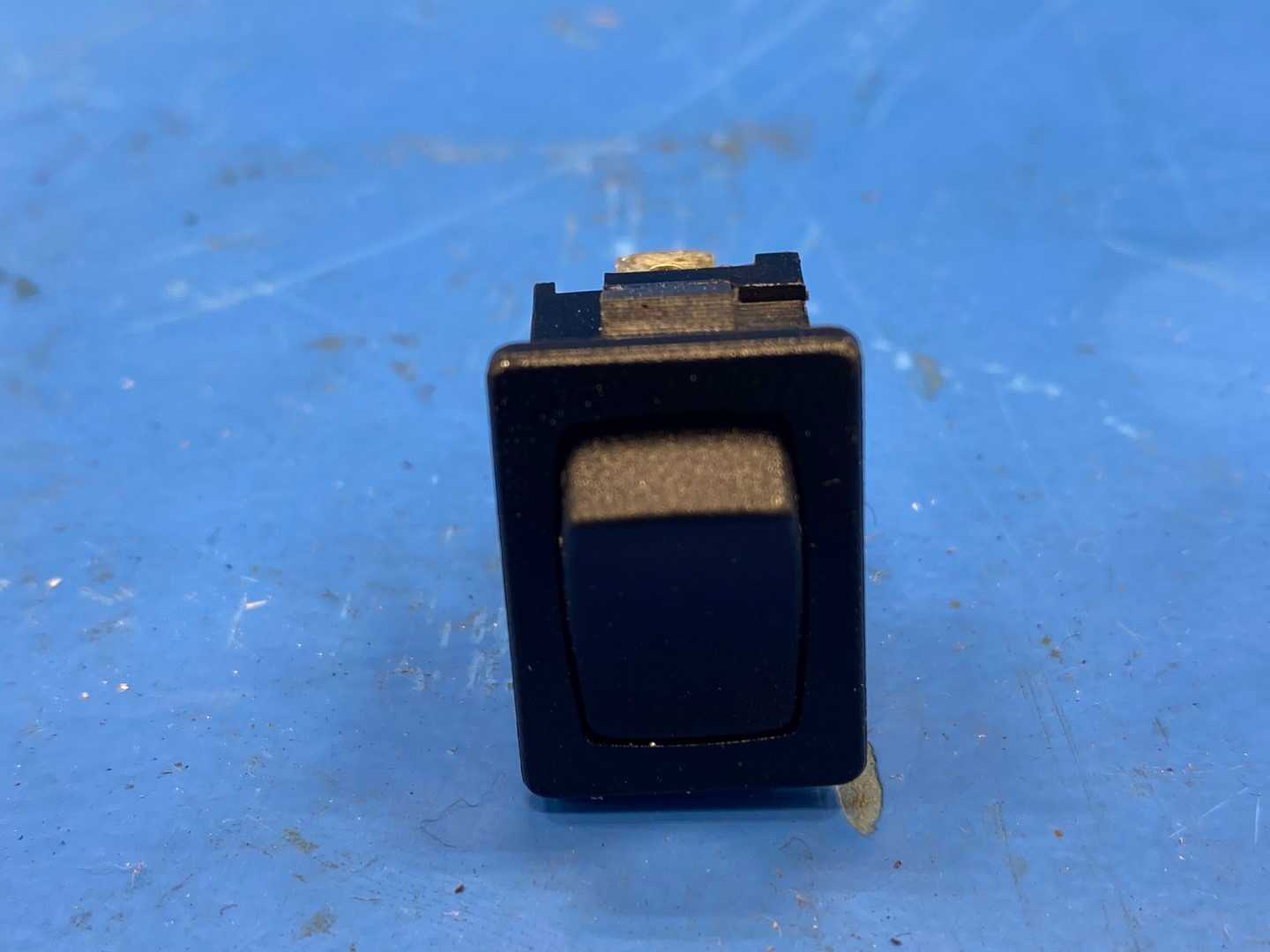 1801 On/Off Rocker Switch Connector 125/250V  6A