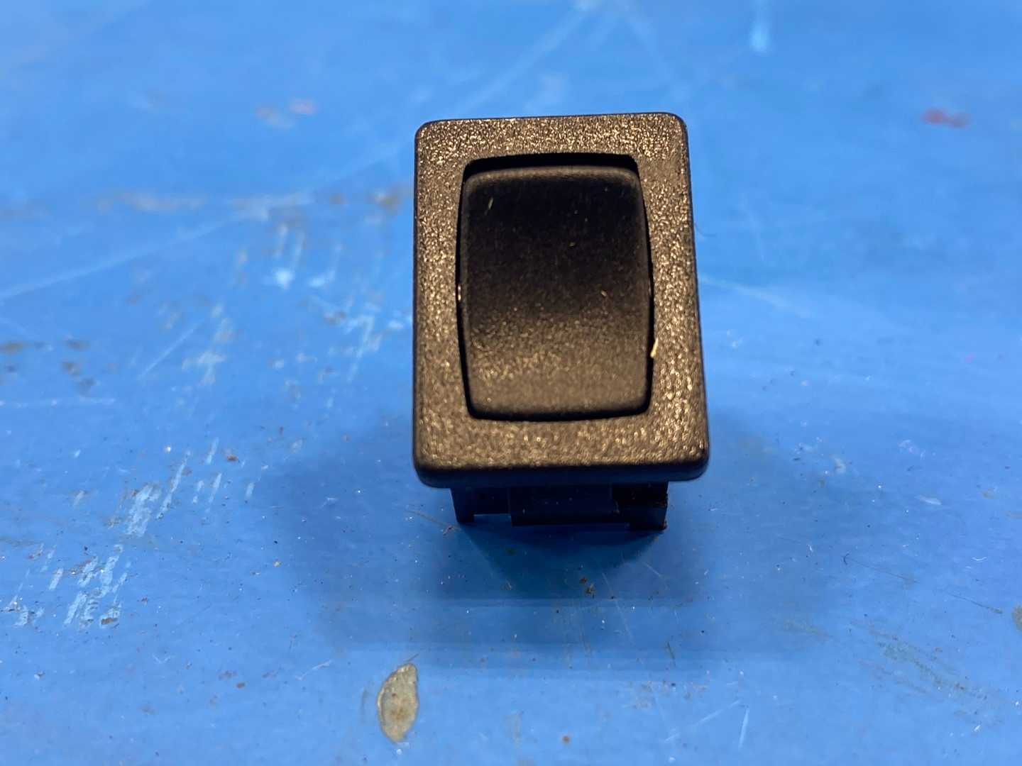 1801 On/Off Rocker Switch Connector 125/250V  6A