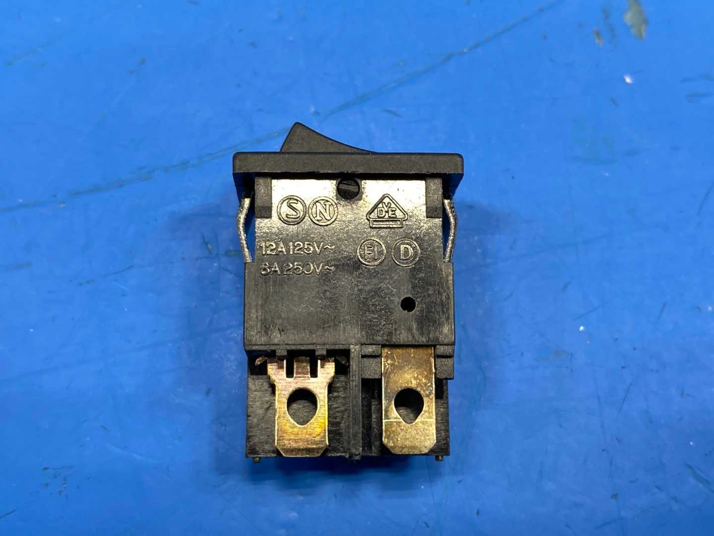 KCD2 8A  125/250V AC Rocker Power Switch Button On/Off 