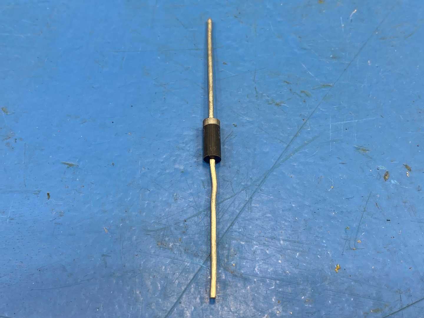 Motorola 1N5361B Zener Diode 75V 5W