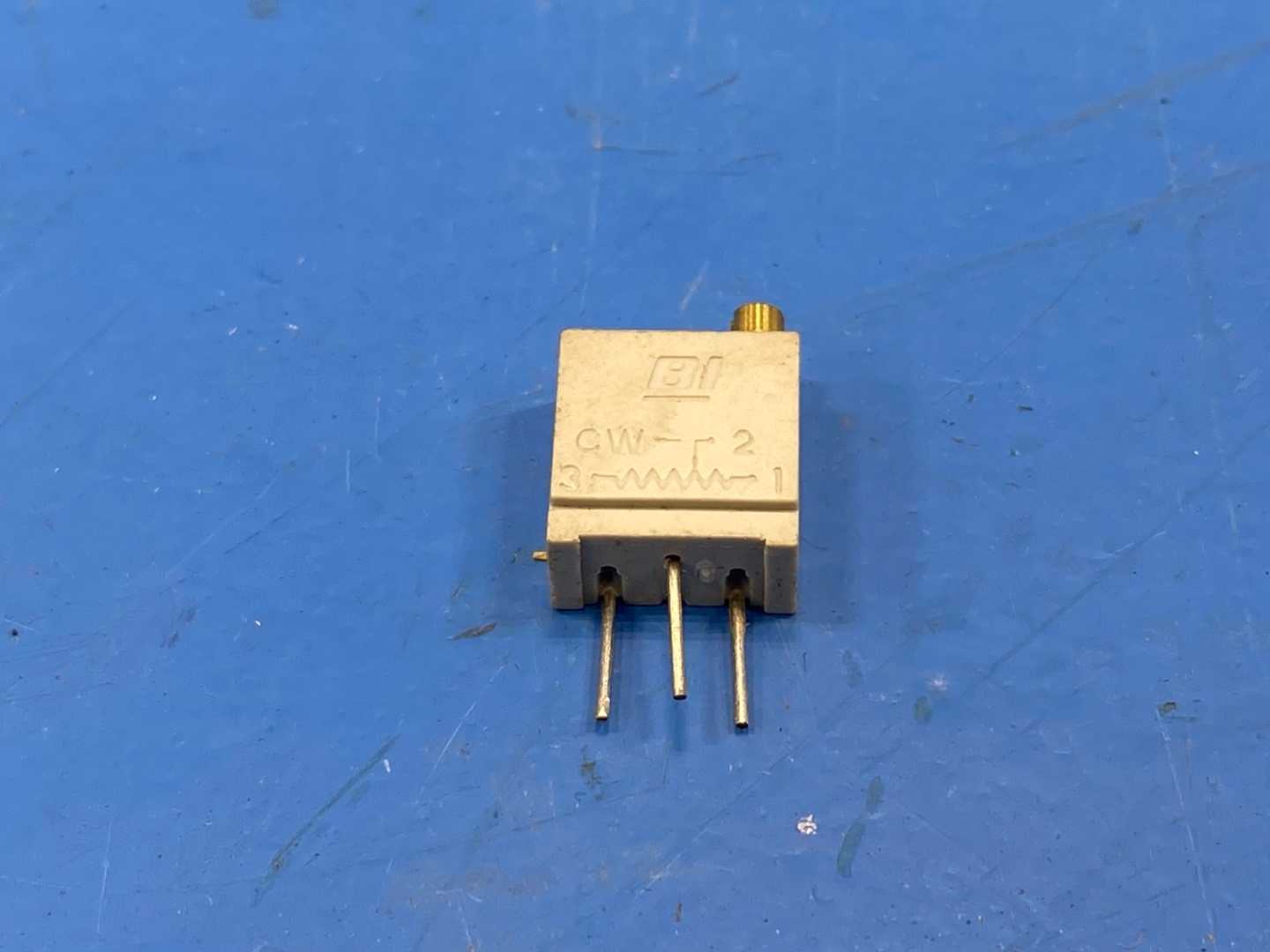 BI Technologies 67YR100 9740 Trimmer Resistor LOT OF 10