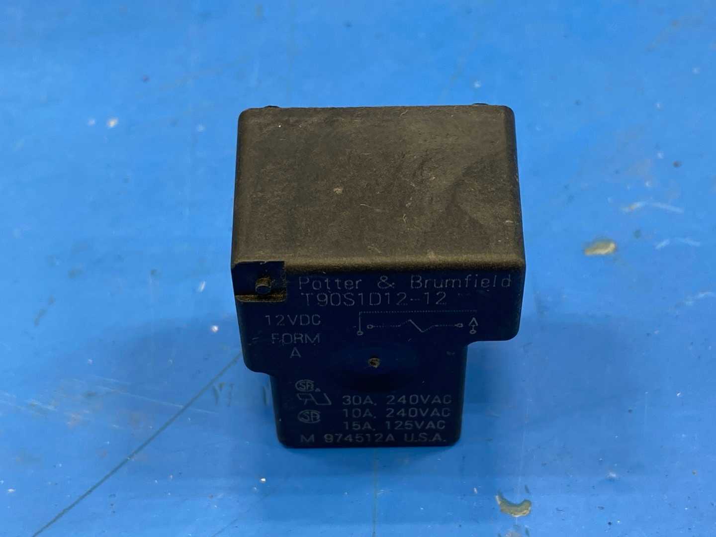 Potter & Brumfield T90S1D12-12 12VDC Relay