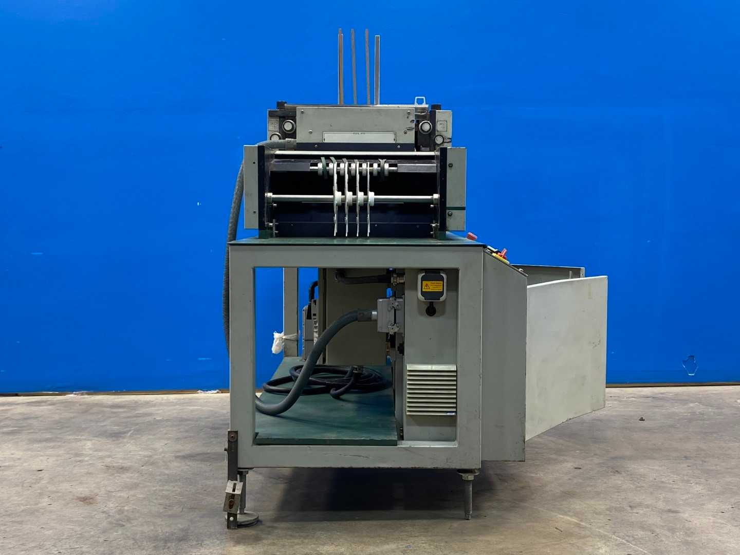Metronic UV-Trackner w/ VSK-S400 and Instron Model 1000 – Precision UV Tracking System