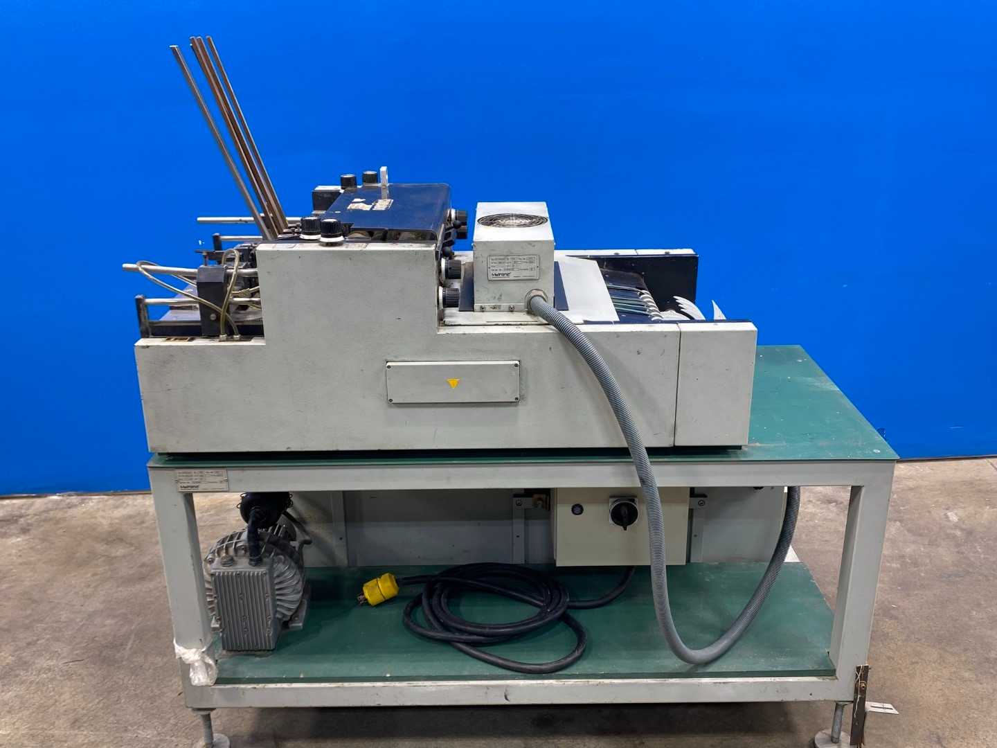 Metronic UV-Trackner w/ VSK-S400 and Instron Model 1000 – Precision UV Tracking System