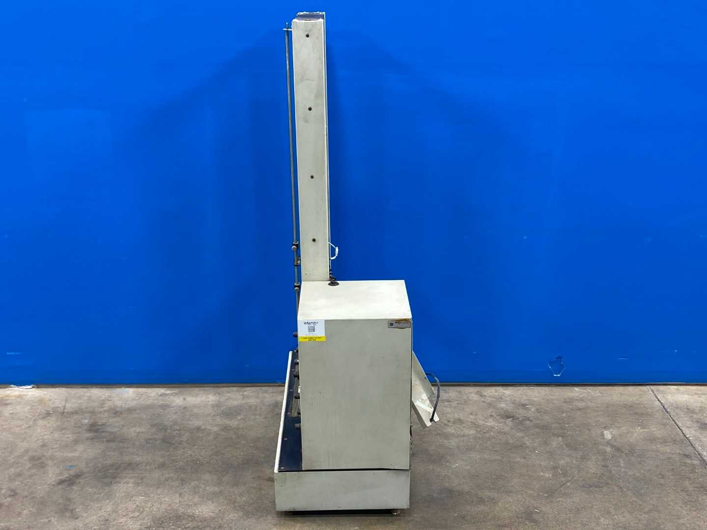 Metronic UV-Trackner w/ VSK-S400 and Instron Model 1000 – Precision UV Tracking System
