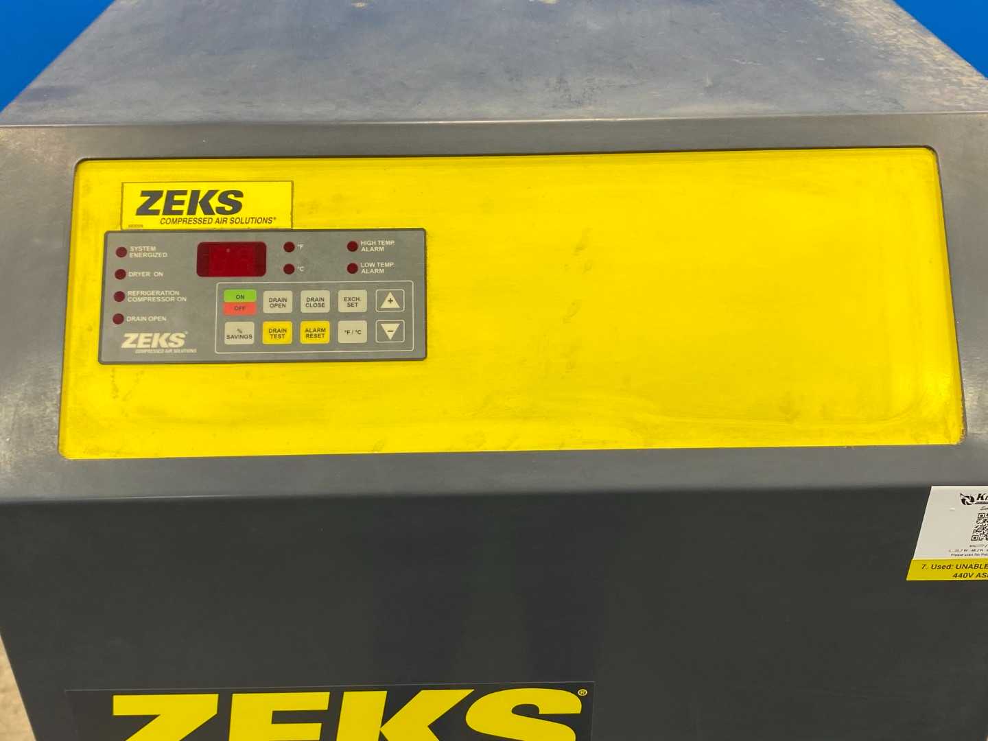 Zeks Heatsink 200HSGA400 Refrigerated Air Dryer - High-Efficiency Moisture Removal System