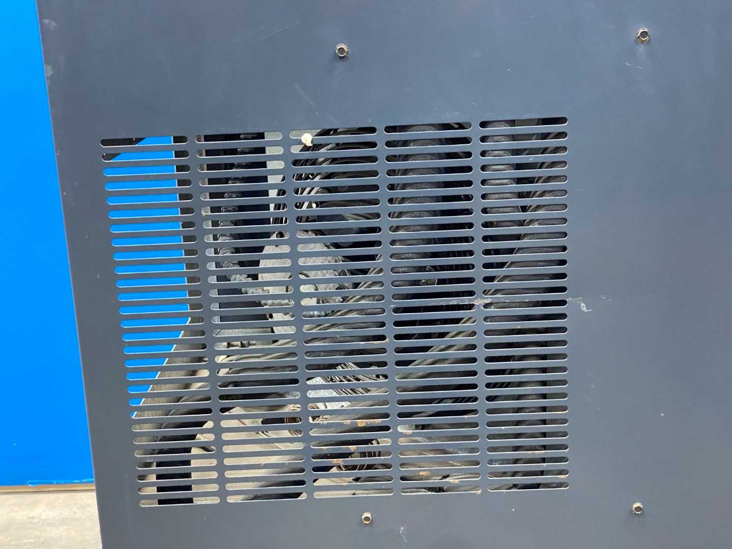 Zeks Heatsink 200HSGA400 Refrigerated Air Dryer - High-Efficiency Moisture Removal System