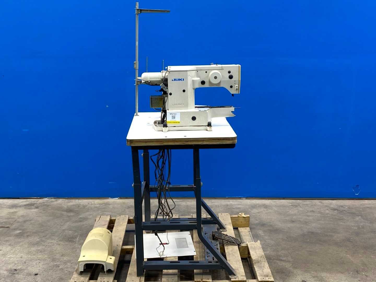 Juki LK-1900  industrial sewing machine LKOAJ26400