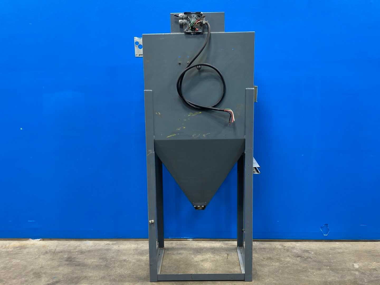 Trinco Model 24/BP Cabinet with BP2 Dust Collector Parts Unit