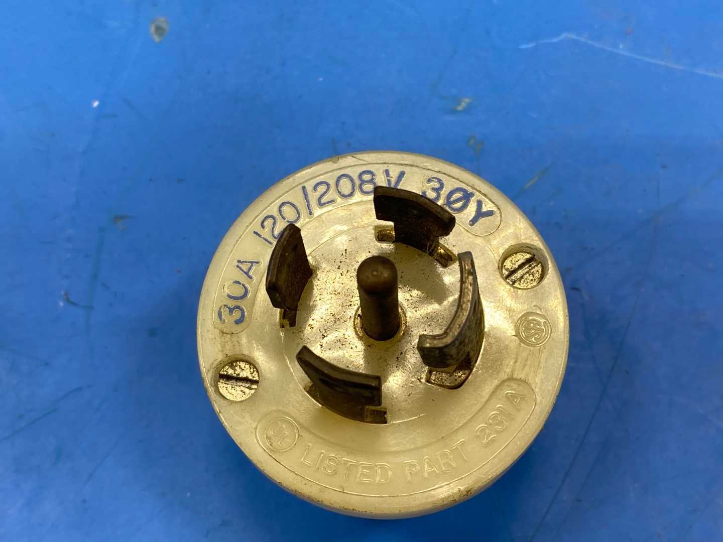 5-Pronged Connector 30A 120/208V