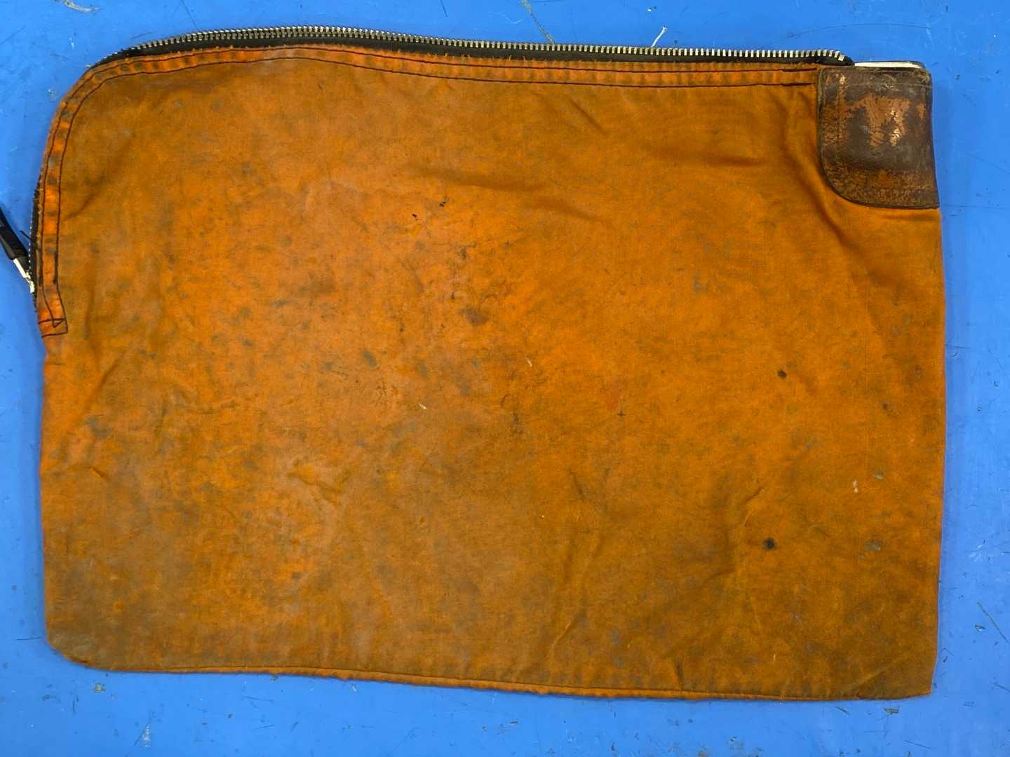 Vintage Bank Bag Rifkin Safety w/ Arcolock15"x12" (Dirty) No Key