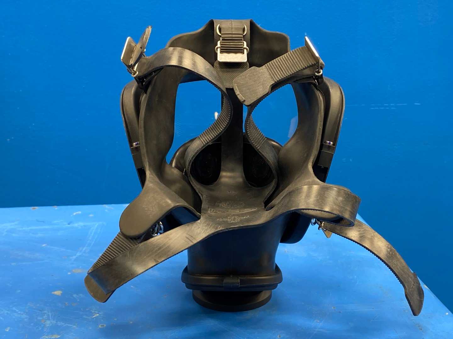 MSA 5-978-1 BREATHING APPARATUS MSA Cylinder 5-978-1 with MSA Respiratory Mask